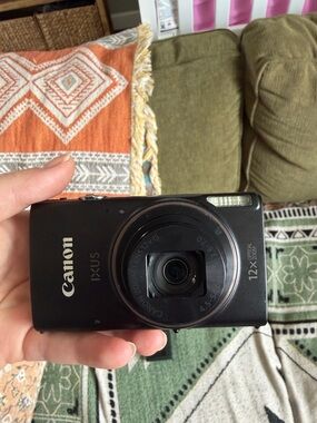 Canon IXUS 285